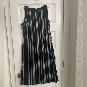 Vince Camuto Black & White Striped Sleeveless Midi Dress